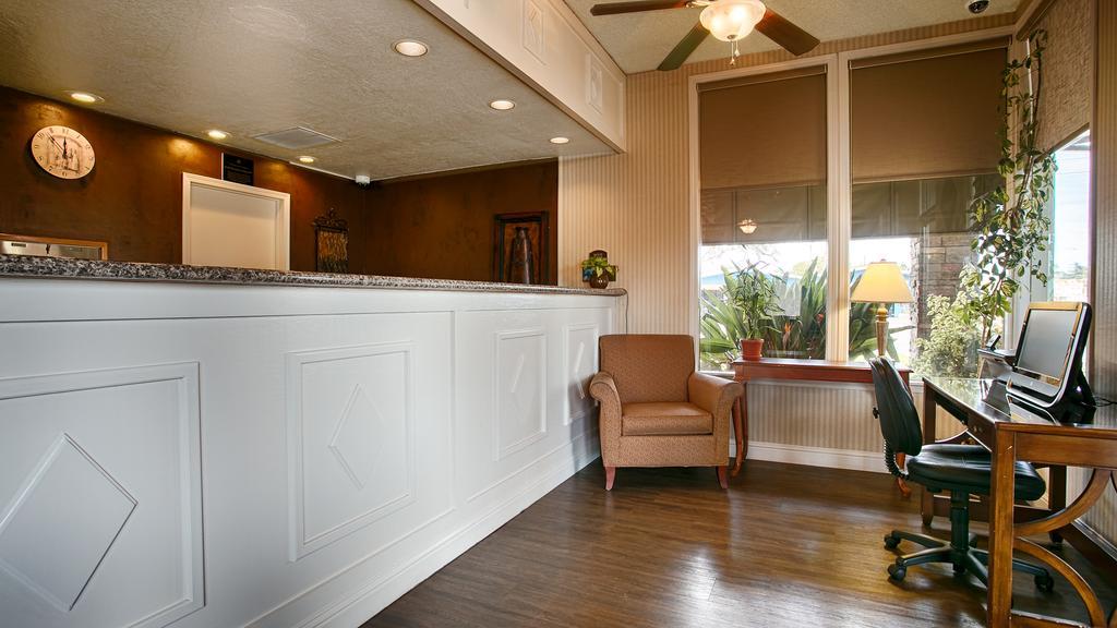 Days Inn & Suites By Wyndham Lodi Interiér fotografie